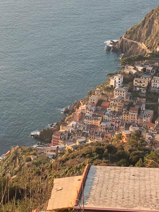 Affittacamere L'Acciuga La Spezia Bagian luar foto